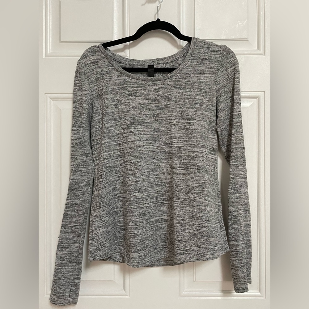 Heather grey long-sleeved top with back cutout